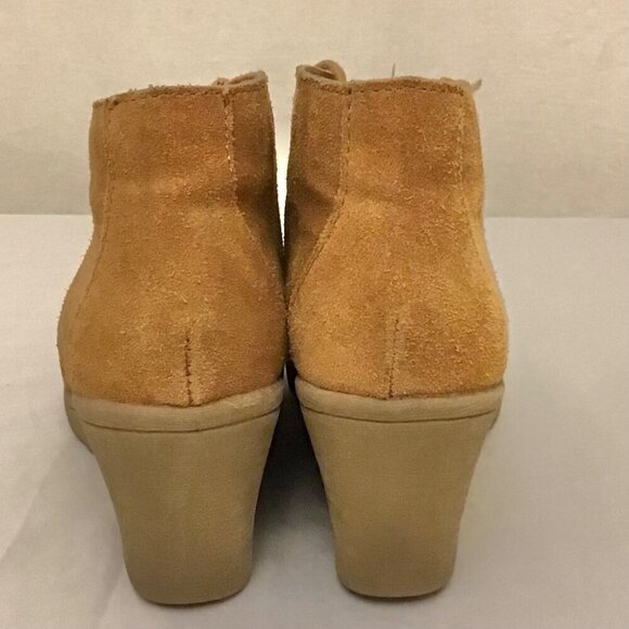 White Mountain 5.5 Kahlua Suede Leather Women’s Wedge Ankle Boots Chestnut Flaws - Picture 8 of 12